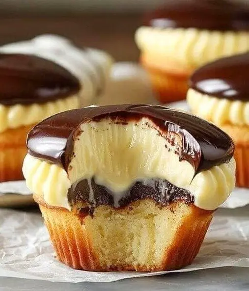 De gjør meg gal, Donauwellen-muffins med 1 pakke puddingpulver 1 egg 100 g sukker 1 pakke vaniljesukker…